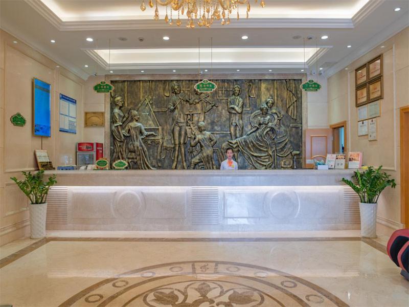 Vienna Hotel Guangzhou Baiyun Dongping Middle Road מראה חיצוני תמונה